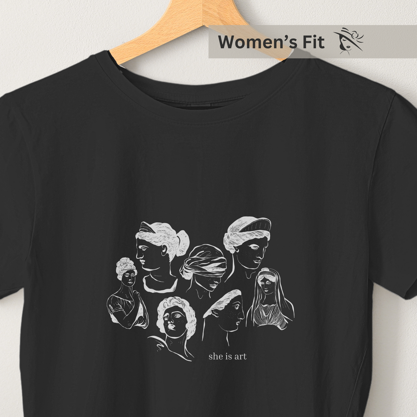 She is Art - Women's Black Printed T-shirt