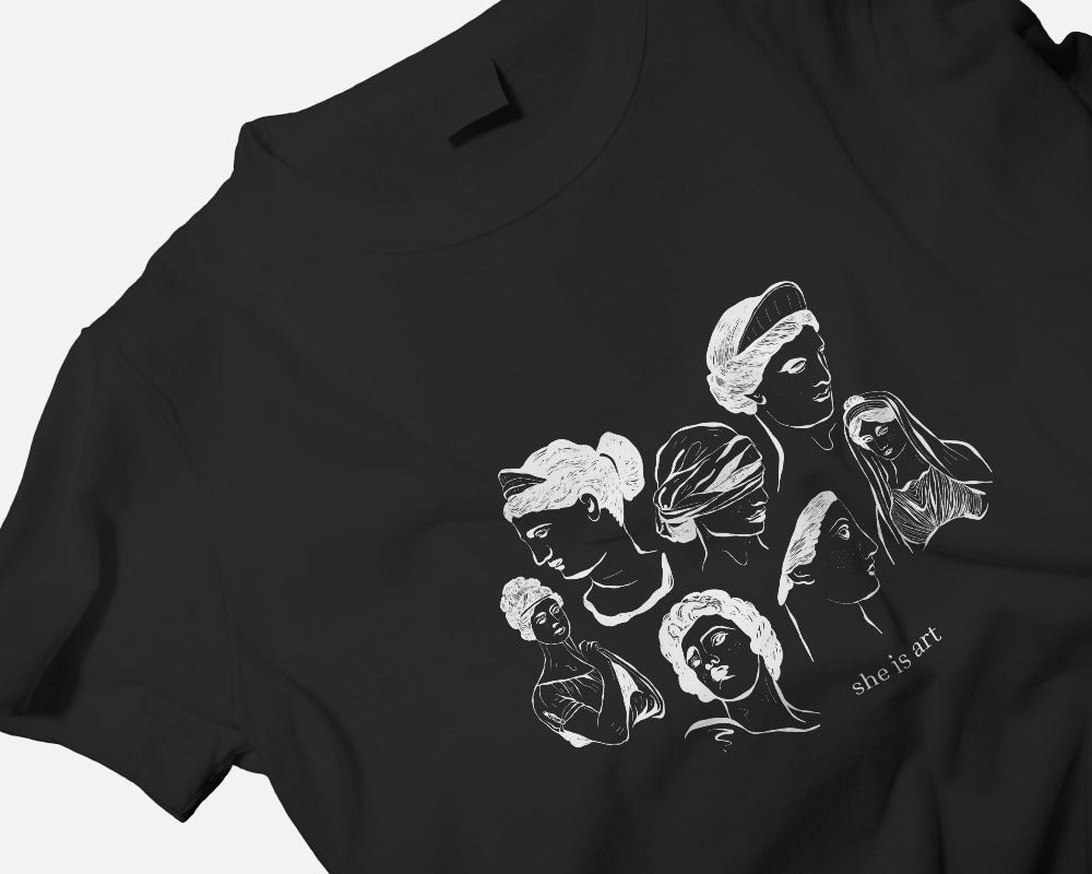 She is Art - Women's Black Printed T-shirt